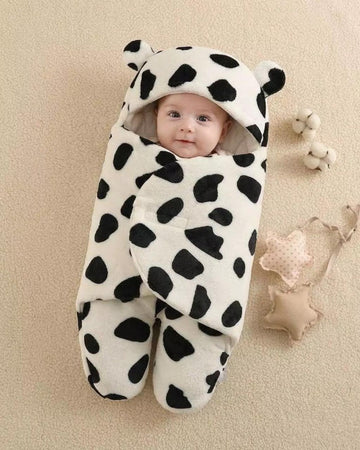 Winter Fleece Baby Swaddling Blanket with Legs 27×16 Inches - Black & White | Newborn Sleeping Bag